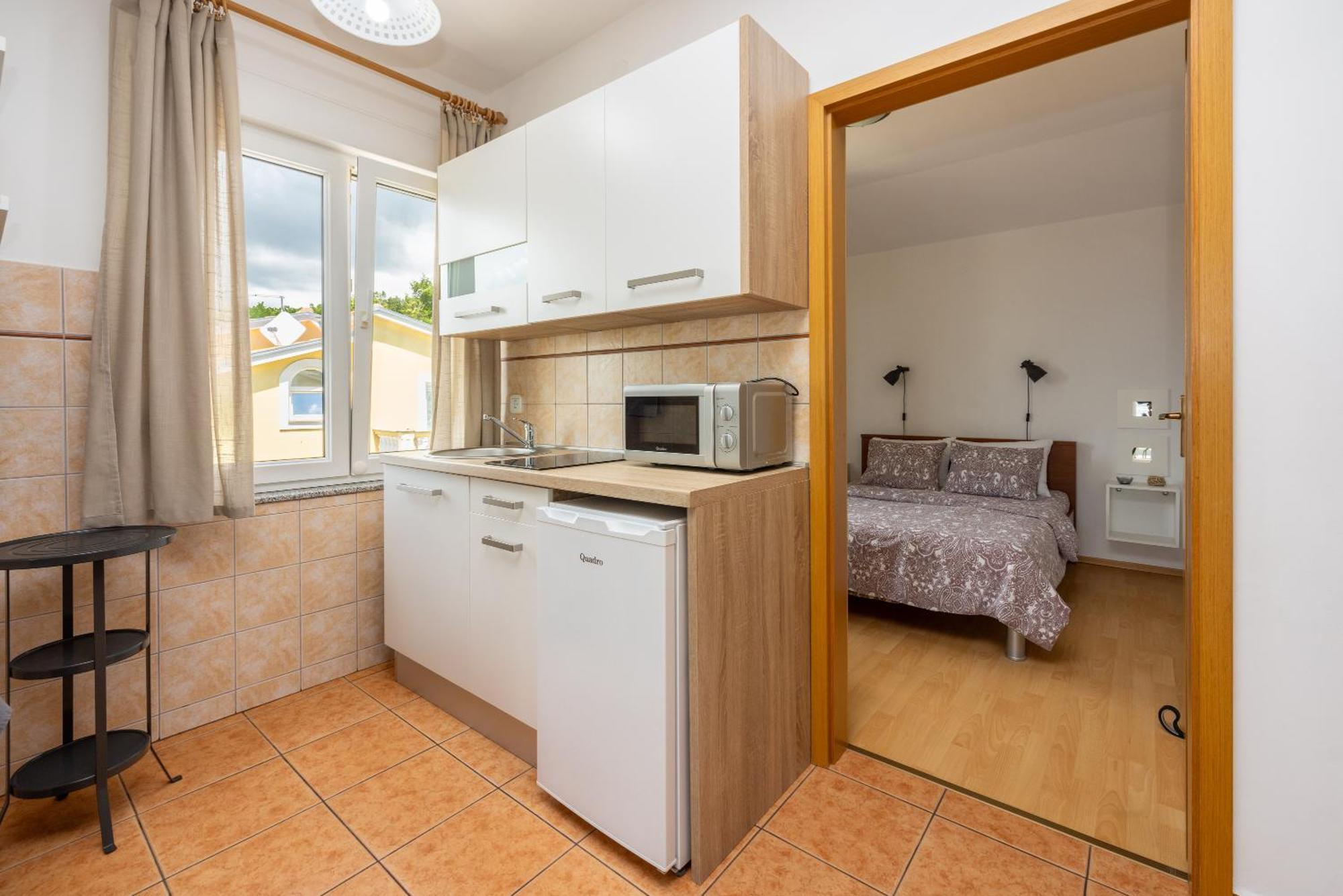 Apartments Claudia Цриквениця Екстер'єр фото
