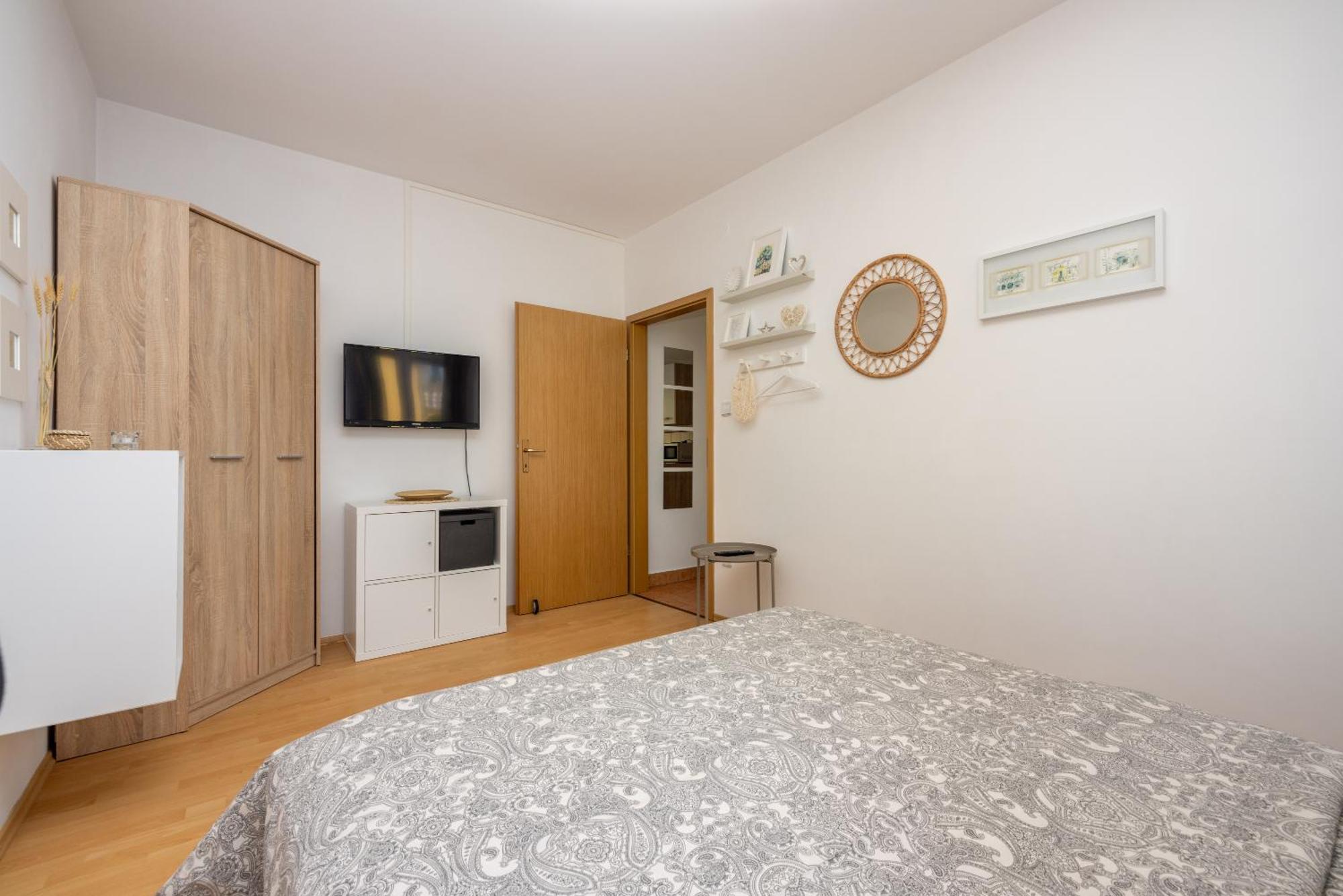Apartments Claudia Цриквениця Екстер'єр фото