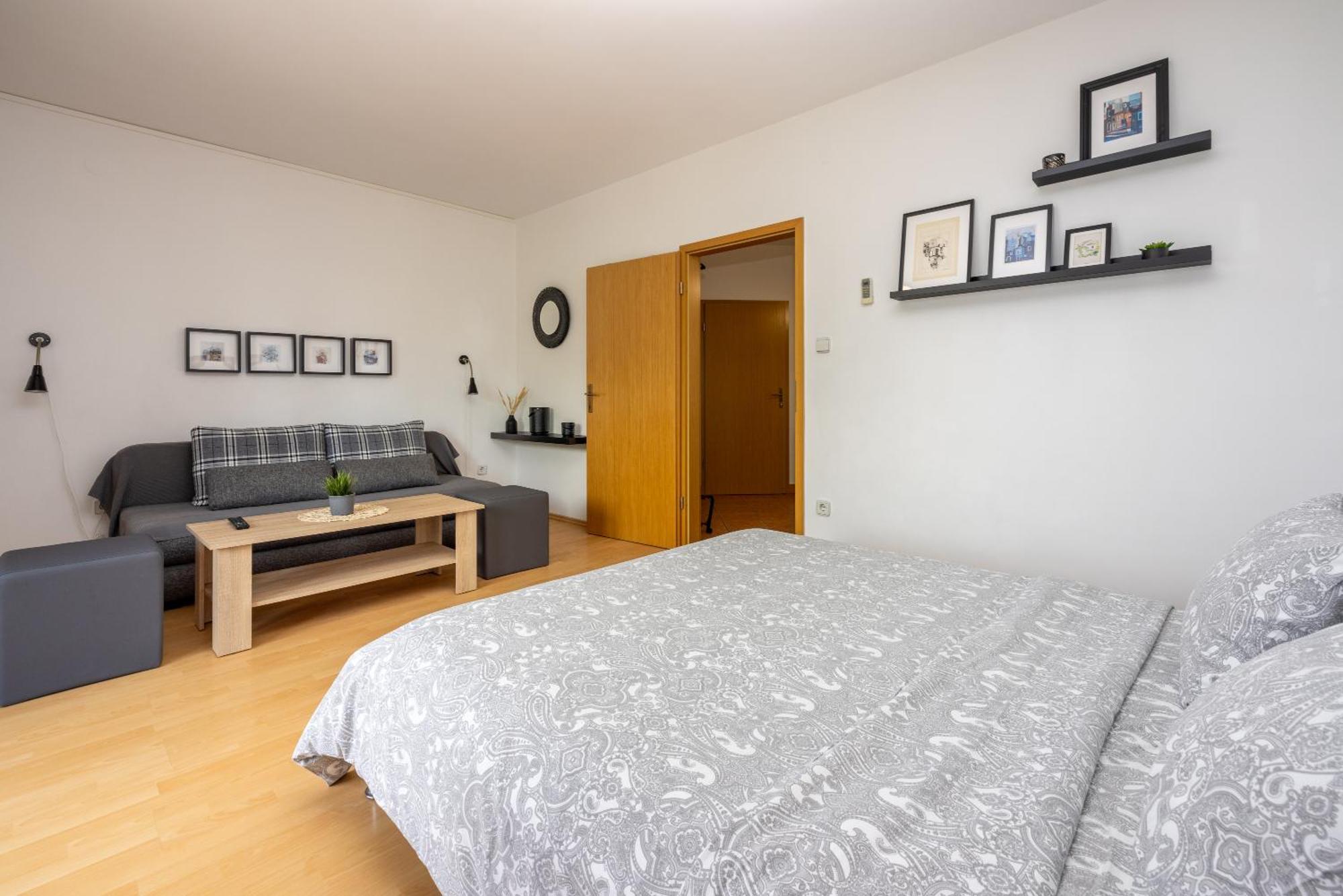 Apartments Claudia Цриквениця Екстер'єр фото