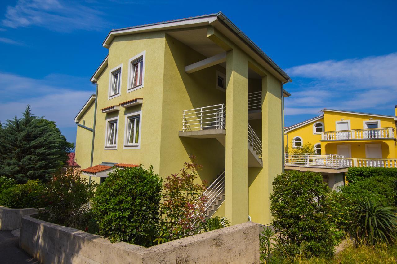 Apartments Claudia Цриквениця Екстер'єр фото
