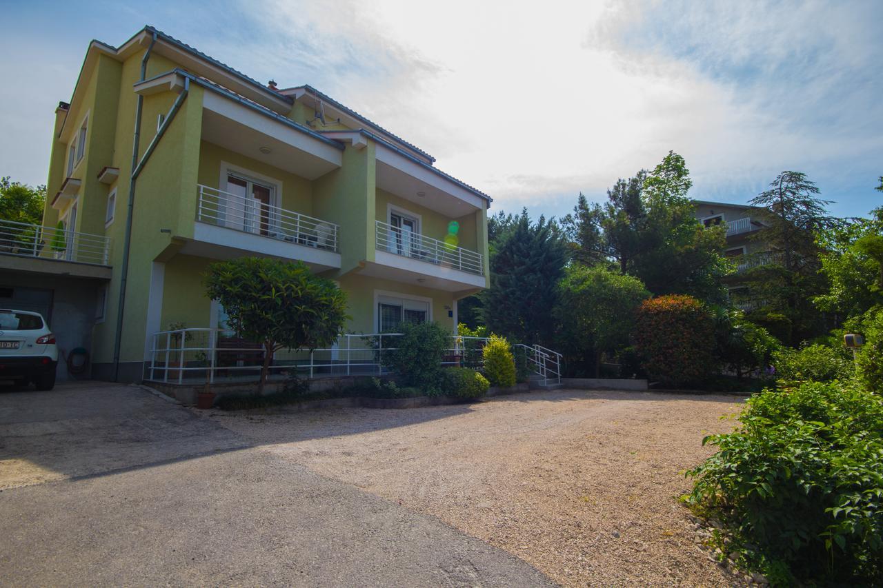 Apartments Claudia Цриквениця Екстер'єр фото