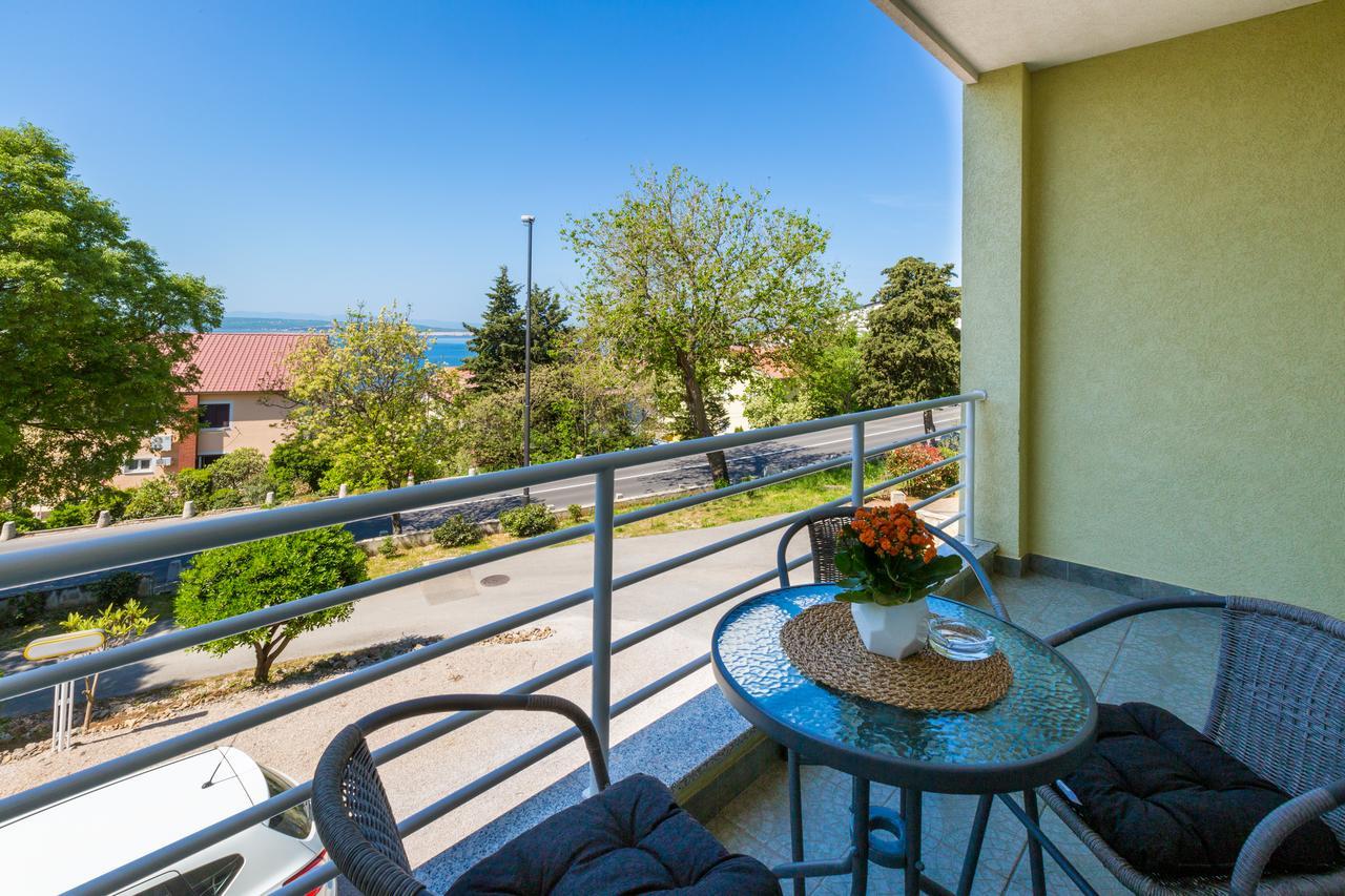 Apartments Claudia Цриквениця Екстер'єр фото