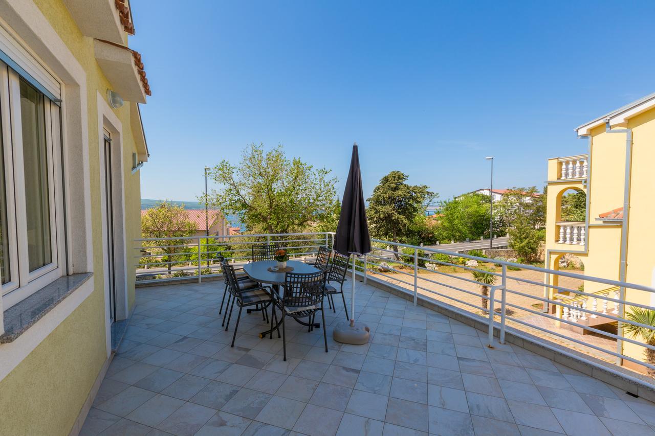 Apartments Claudia Цриквениця Екстер'єр фото