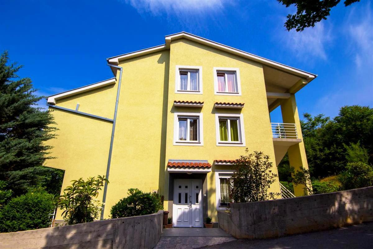 Apartments Claudia Цриквениця Екстер'єр фото